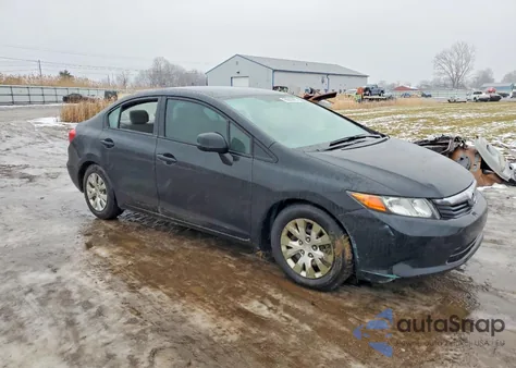 2012 Honda Civic Lx z USA, uszkodzony, nr VIN 19XFB2F58CE034265